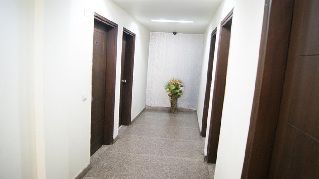 ניו דלהי Airport Hotel Daya Capitol מראה חיצוני תמונה