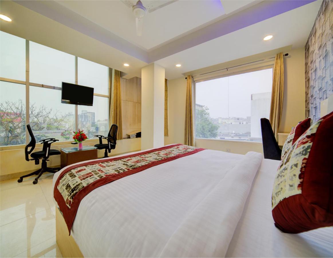 ניו דלהי Airport Hotel Daya Capitol מראה חיצוני תמונה